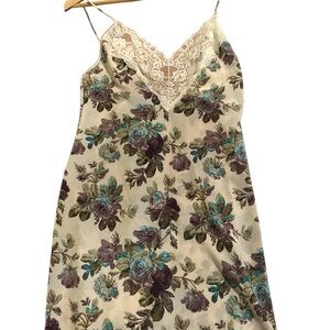 Floral Lace Chemise in Cream and Purple